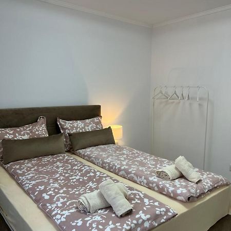 Apartmán Complex Rezidential Ana Caransebeş Exteriér fotografie